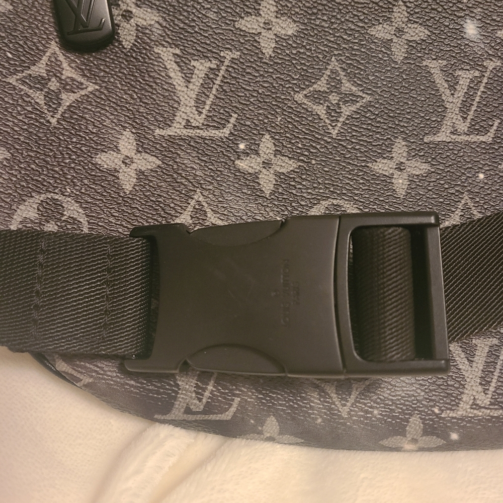 Authentic LV Louis Vuitton Special Edition Galaxy Discovery Mono Belt Bum Bag - Picture 15 of 16